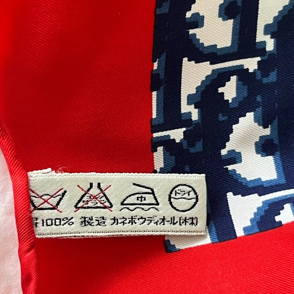 Dior silk scarf - Red and Blue 29 x 29.5 - Picture 6 of 8